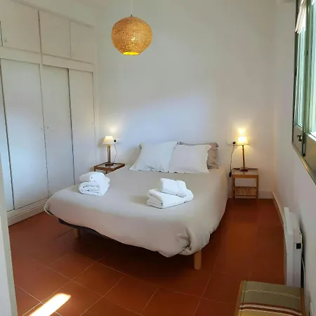 Apartment T4 - Beachside Escape With Unbeatable Views Tamariu