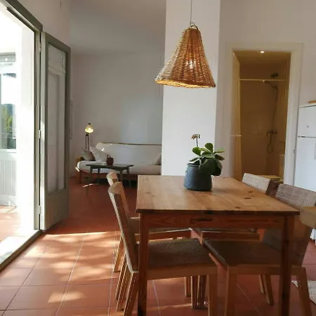 Apartment T4 - Beachside Escape With Unbeatable Views Tamariu